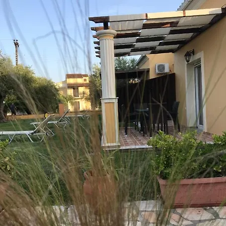 L'eremo Luxury Apartamento *